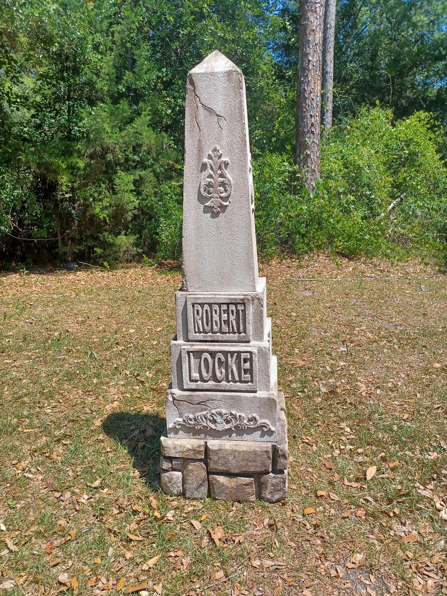 Custom Obelisk 6' Tall Halloween Tombstone Gravestone Cemetery Stone Halloween Prop Halloween Decor FREE SHIPPING - Halloween Trickery