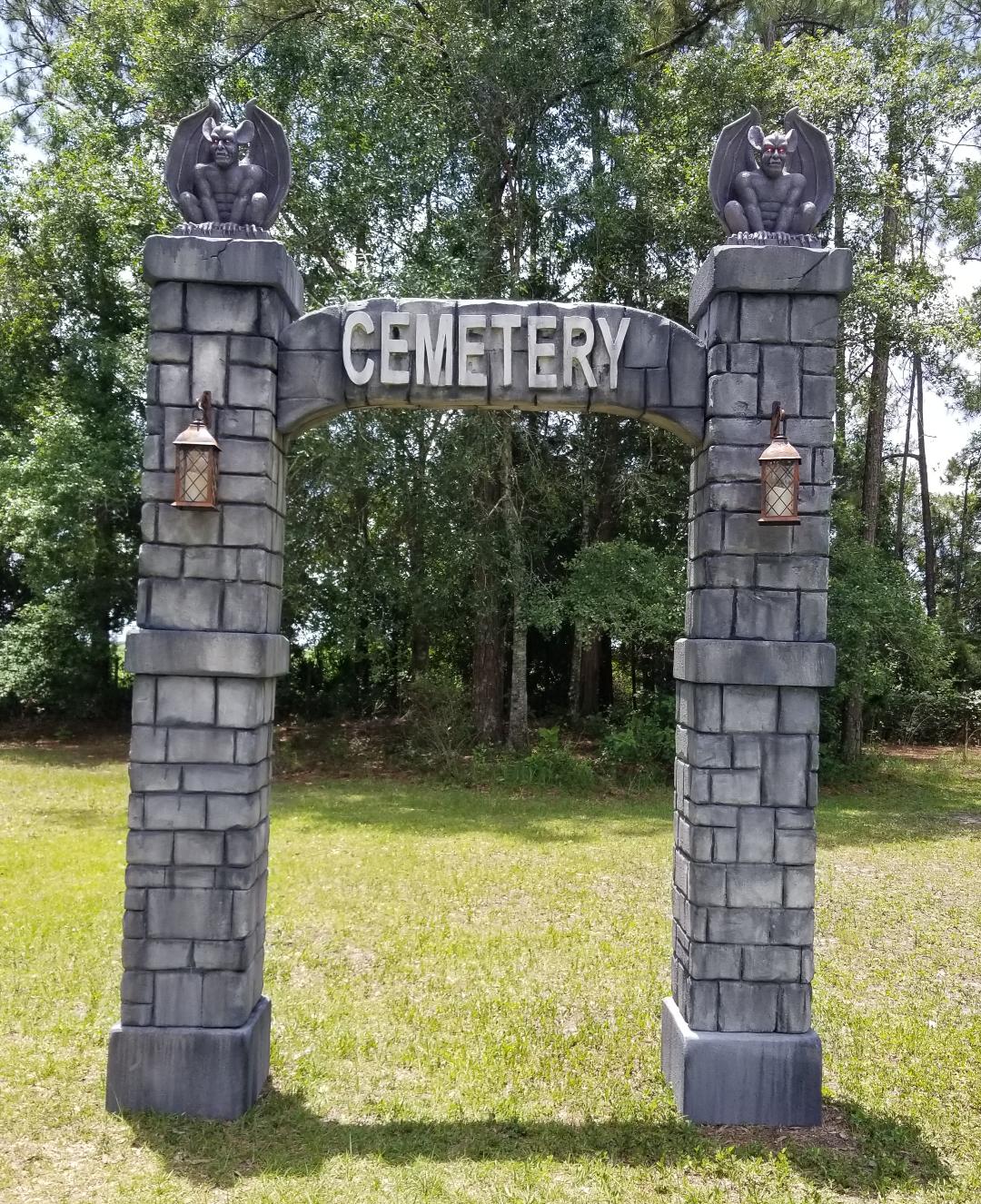 10 ft tall!! Cemetery Entrance Halloween Prop Halloween Pillars Archway Cemetery Entrance Halloween Prop Halloween Yard Art Halloween Decor - Halloween Trickery