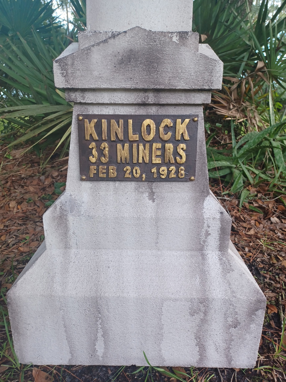 PERSONALIZED Obelisk 5' Tall Halloween Tombstone Gravestone Cemetery Stone Halloween Prop Halloween Decor FREE SHIPPING - Halloween Trickery