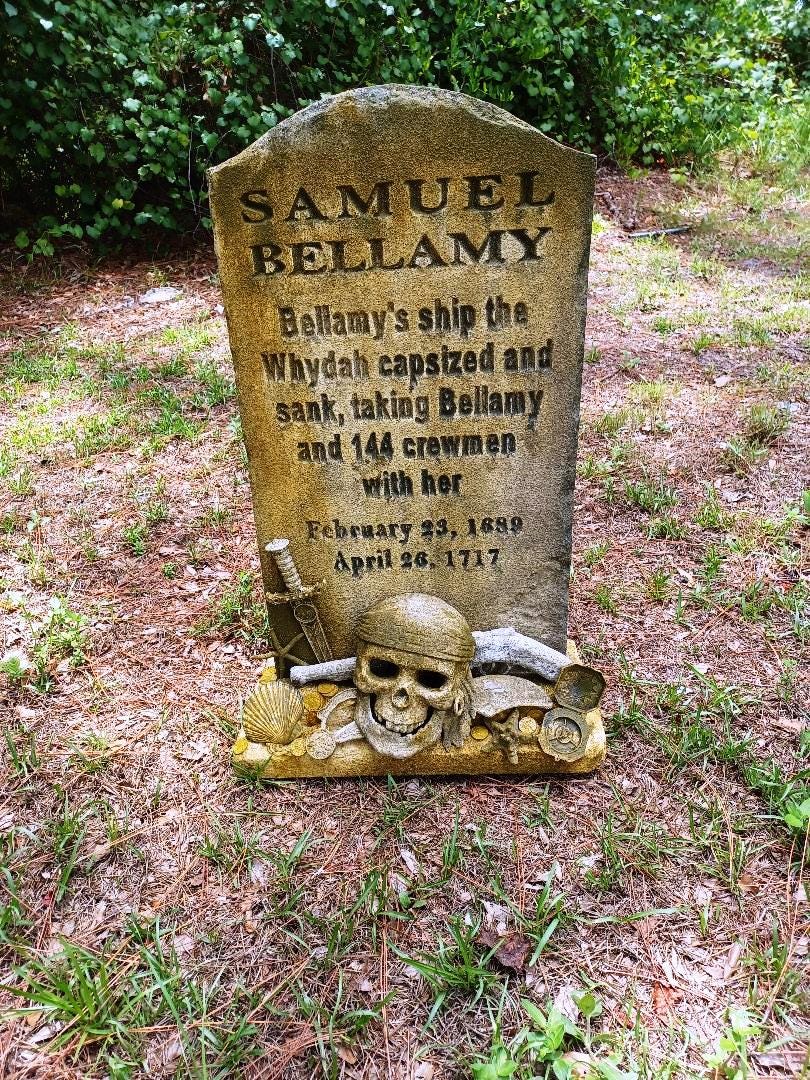 Samuel Bellamy Tombstone..  Pirate Tombstone Halloween Tombstone Halloween Props Halloween Cemetery Tombstone Halloween Outdoor Halloween Decoration - Halloween Trickery